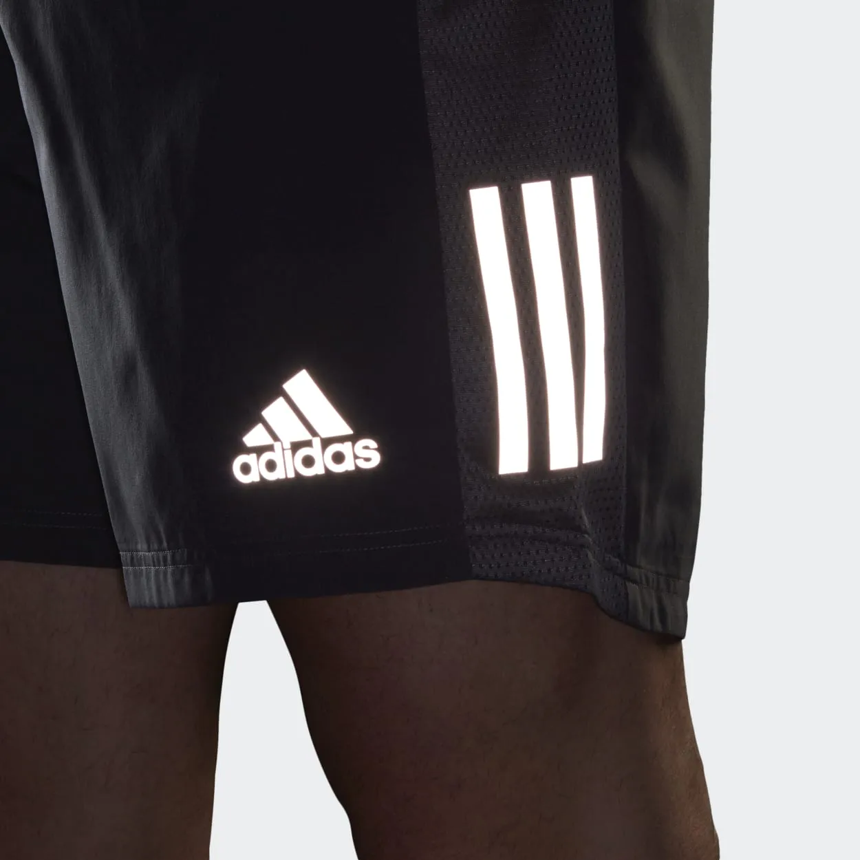 adidas Herren Own The Run 7-Zoll-Shorts