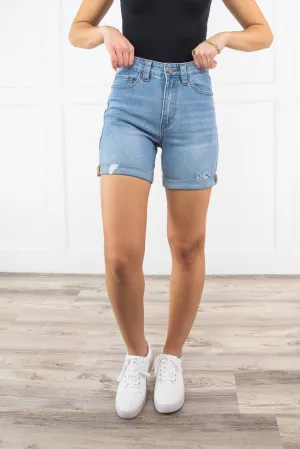 Alice Roll Up Short