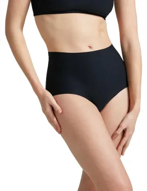 Butter High Rise Slip in Schwarz