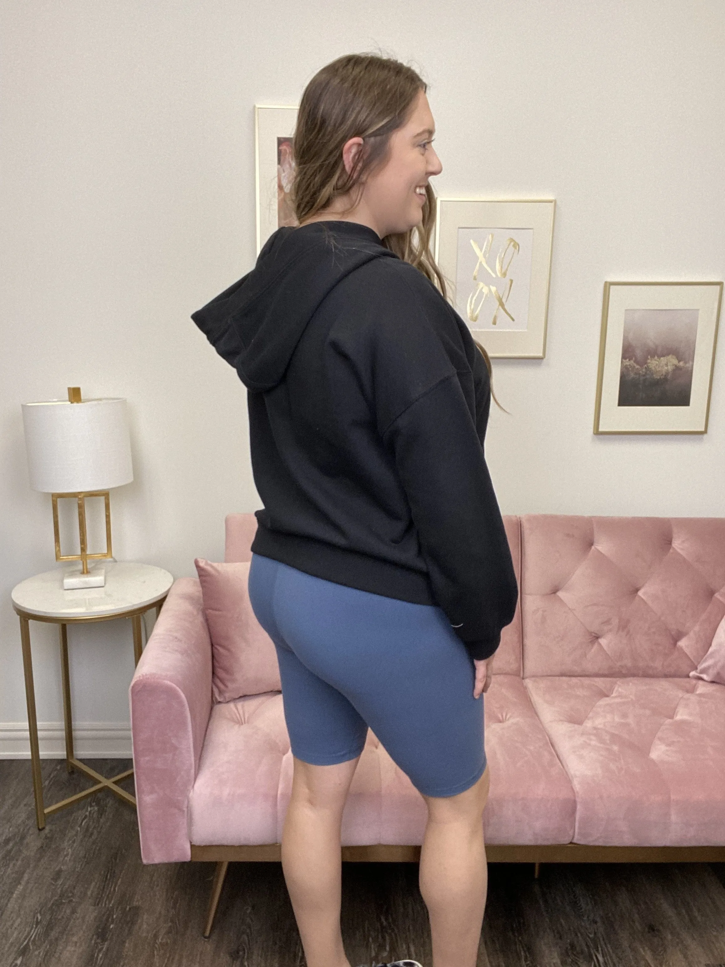 Head In The Game Damen High-Rise Biker Shorts