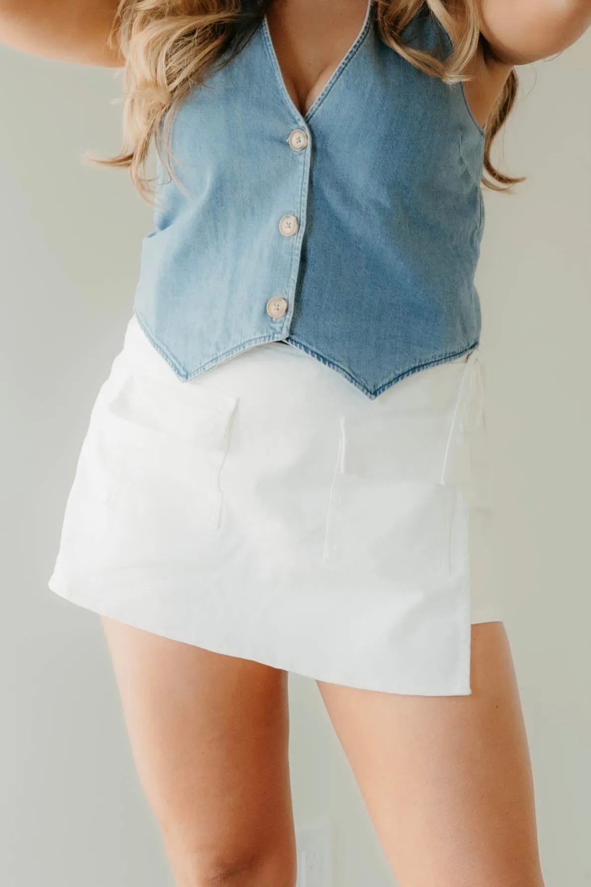 Lila Wickel-Shorts mit Taschendetail