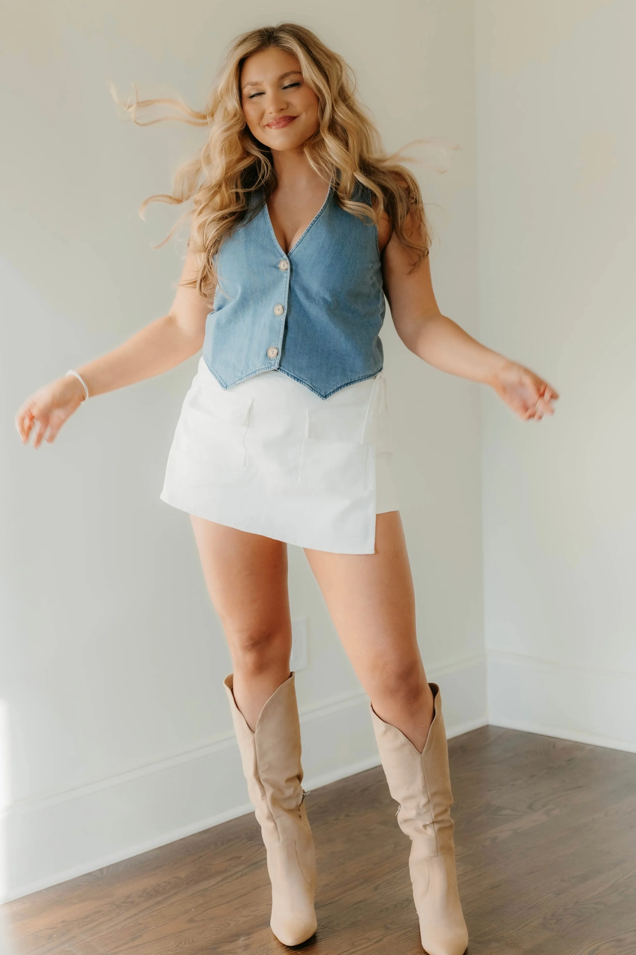 Lila Wickel-Shorts mit Taschendetail