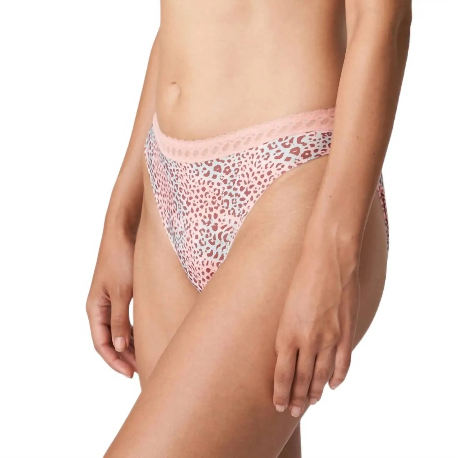 Livadi Rio Brief Im Sommerrose