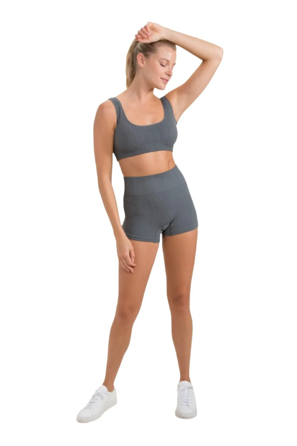 Mono B Rippen-Seamless-Hochtaillierte Shorts APH-A1236