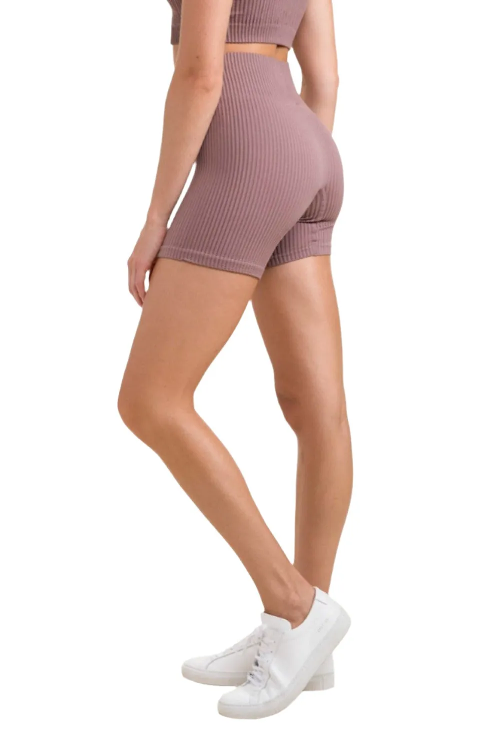 Mono B Rippen-Seamless-Hochtaillierte Shorts APH-A1236