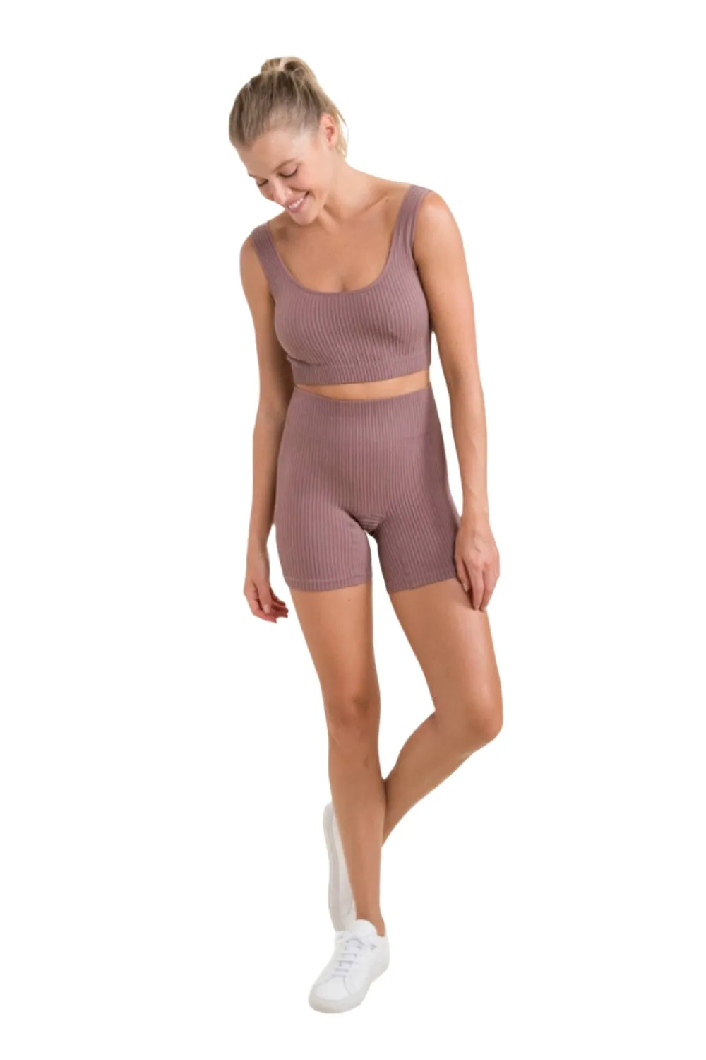 Mono B Rippen-Seamless-Hochtaillierte Shorts APH-A1236