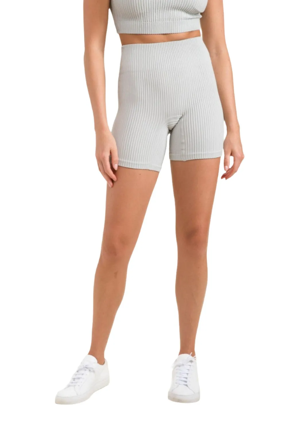Mono B Rippen-Seamless-Hochtaillierte Shorts APH-A1236
