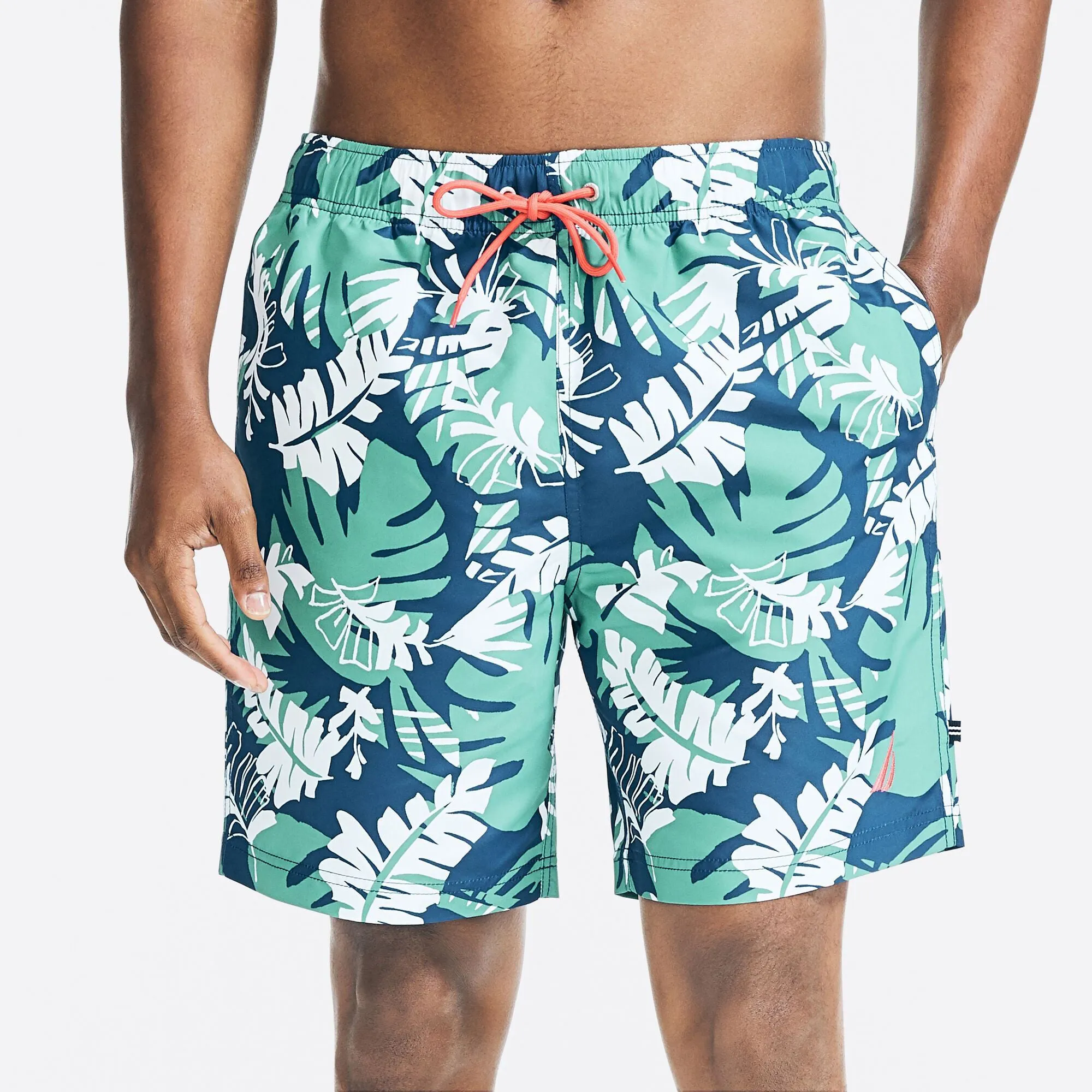Nautica Herren 8