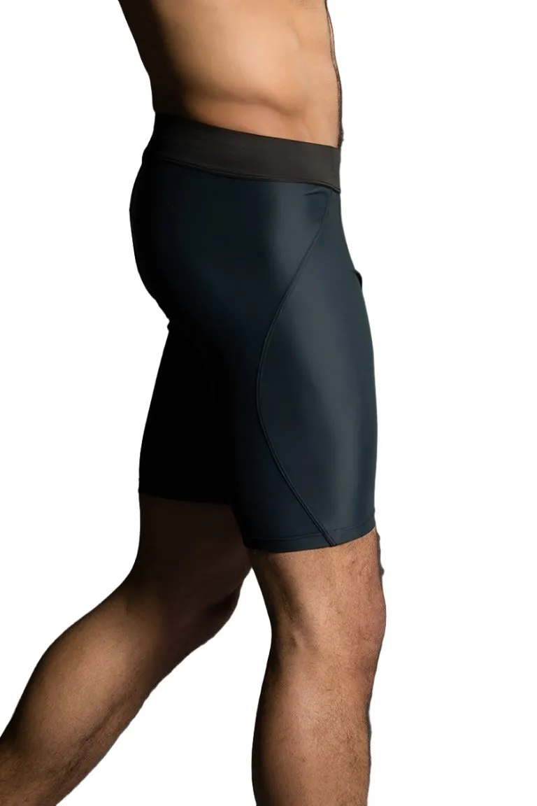 Onzie Hot Yoga Herren Eng geschnittene Shorts 508