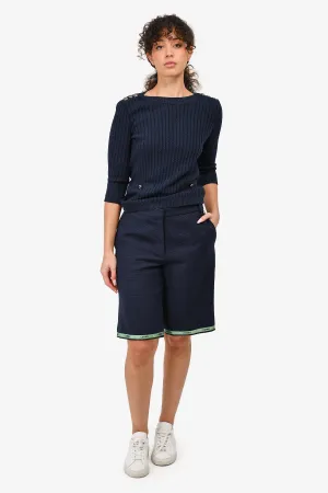Vorgetragene Chanel™ 2019 Marineblaue Baumwoll-Tweed-Langshorts mit grünem Bandsaum Größe 42