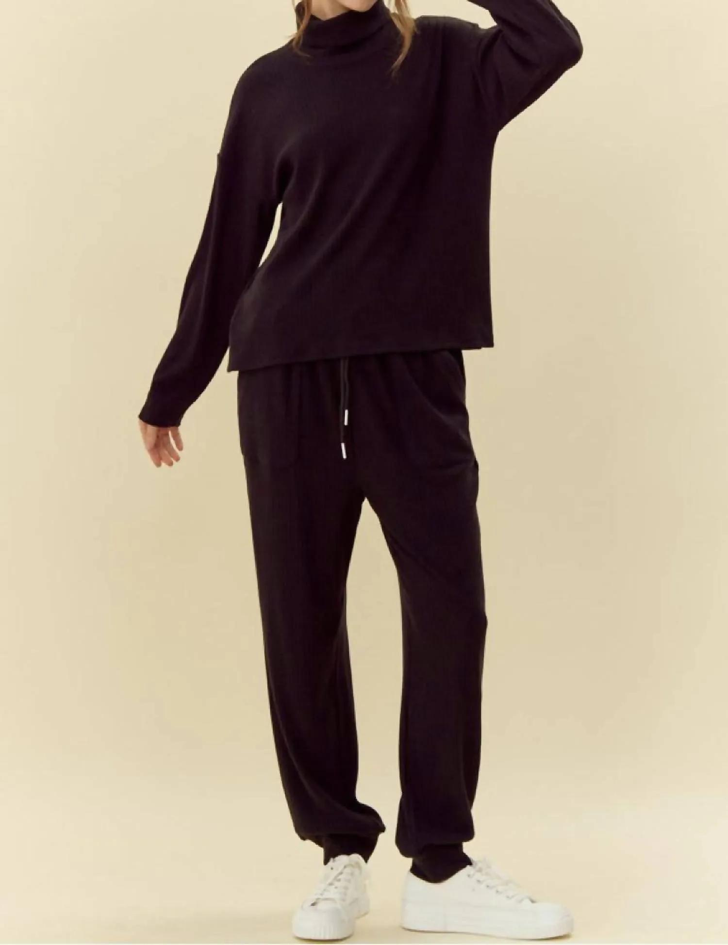 Geripptes Loose-Fit-Lounge-Set in Schwarz